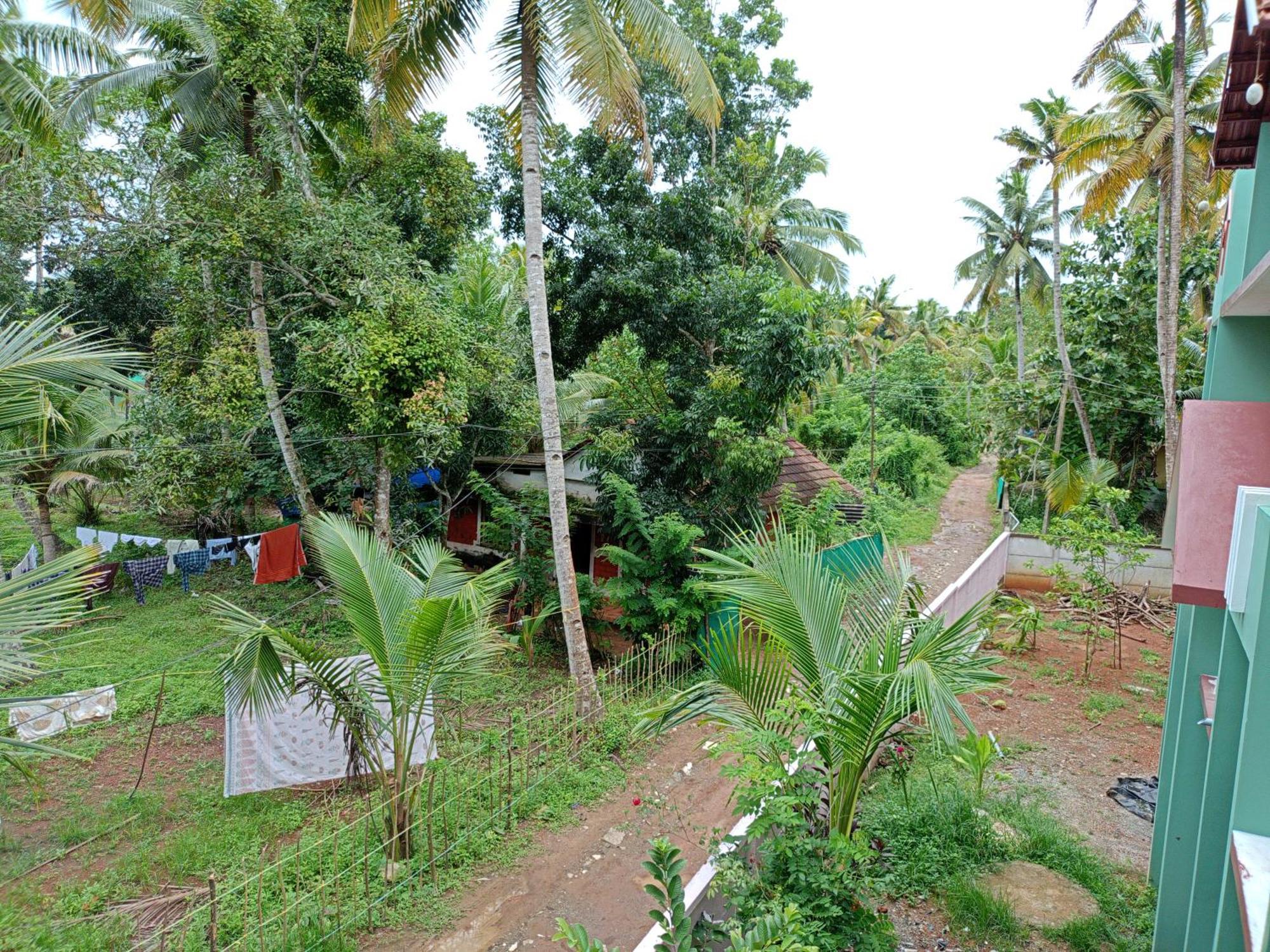 Munroe Coconut Homestay Mundrothuruth Exterior photo