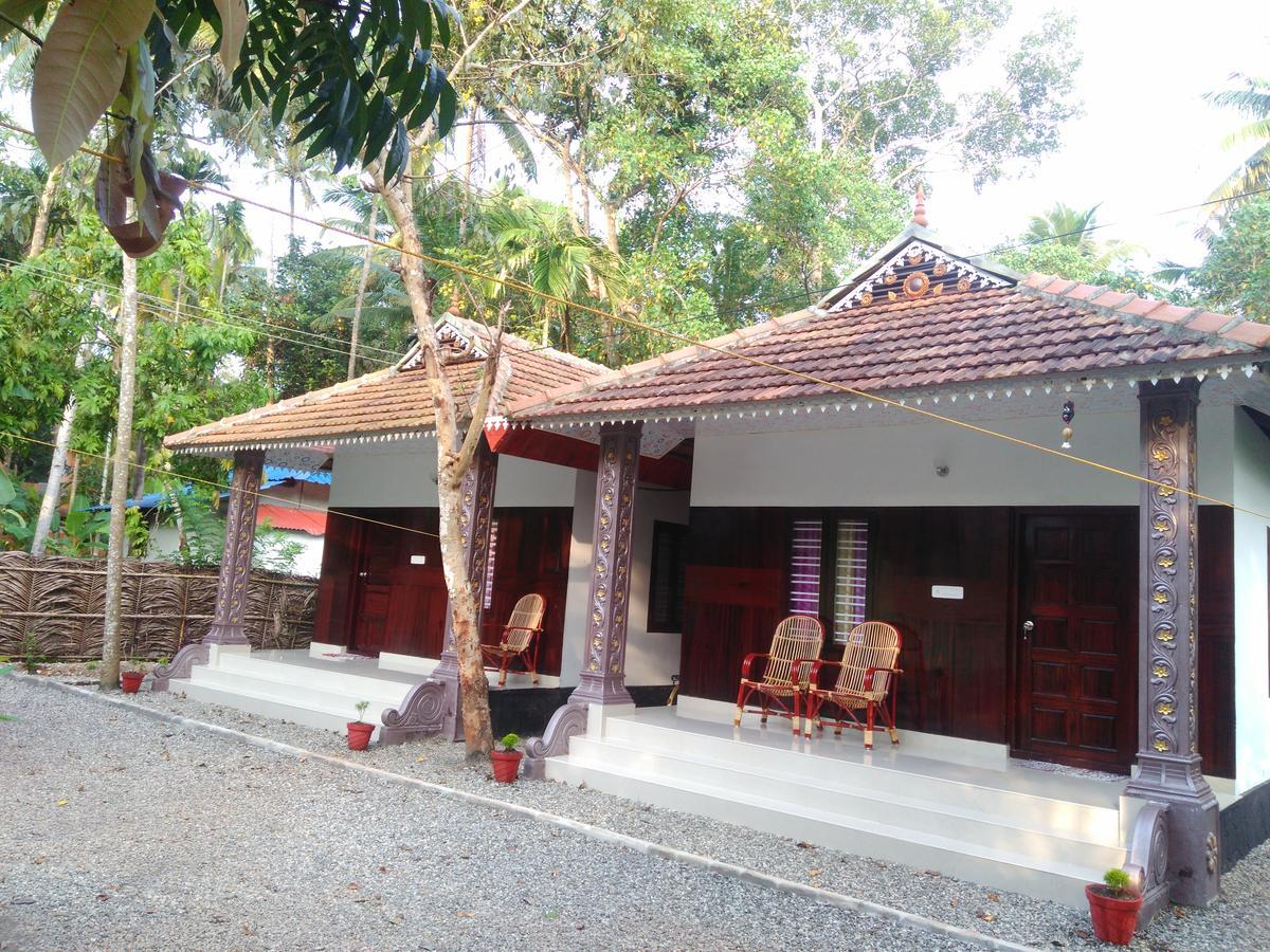 Munroe Coconut Homestay Mundrothuruth Exterior photo